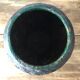 Pots de fleurs en fonte