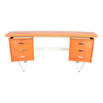 Bureau Boomerang avec pieds triangulaires de Cees Braakman pour Pastoe, design hollandais, années 1950