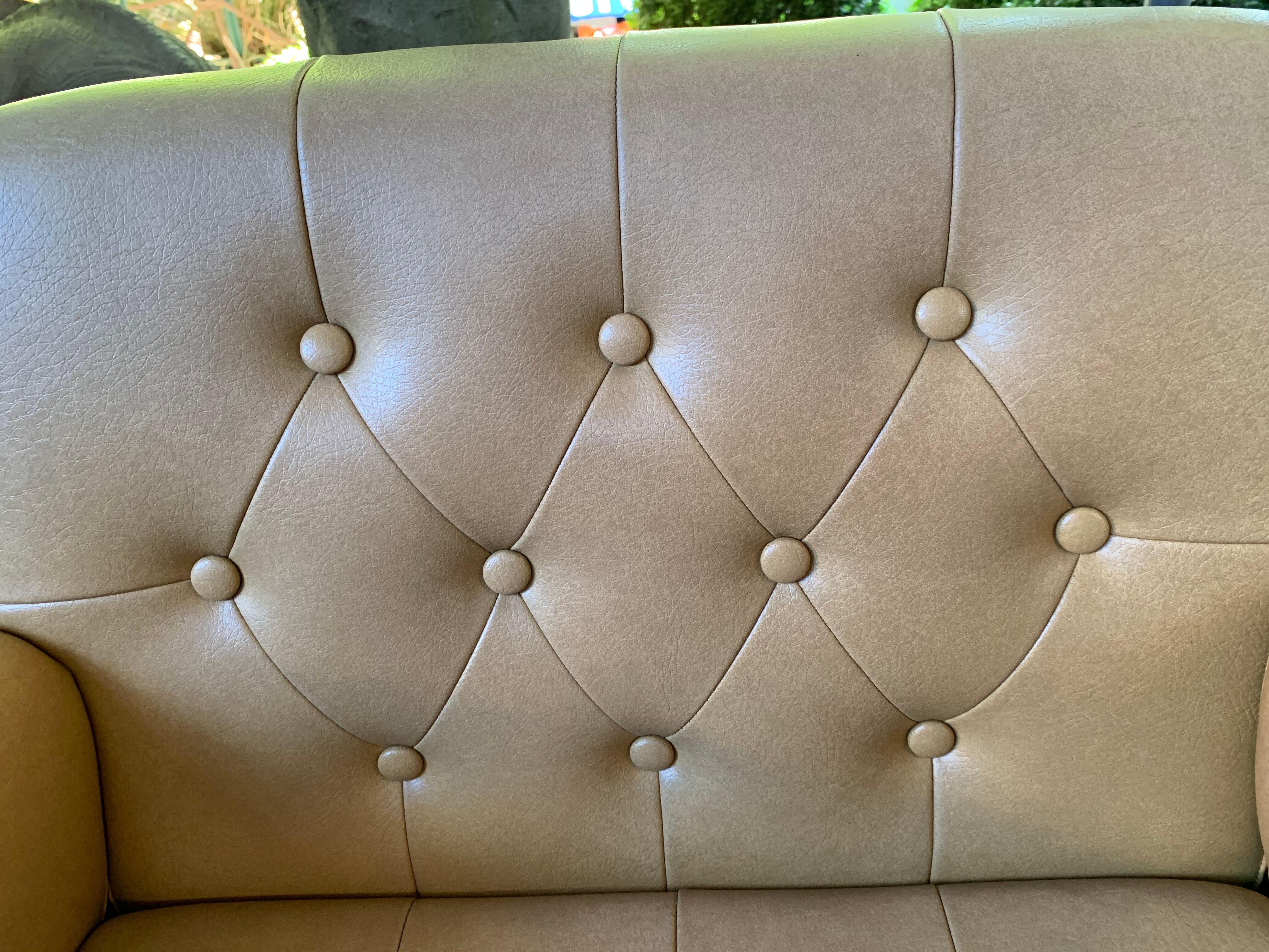 Airborne 1970s "bridge" swivel chair