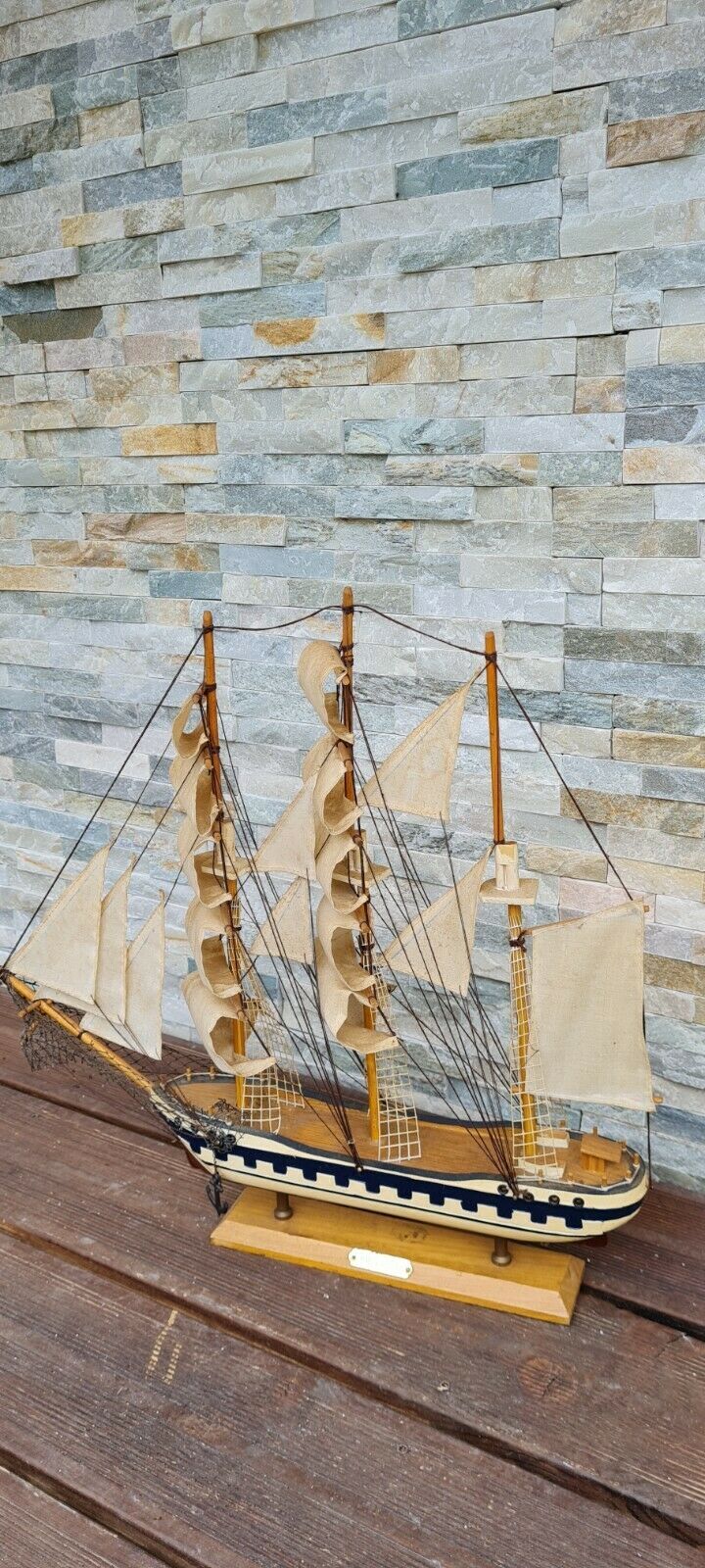 Miniature boat Simon Bolivar