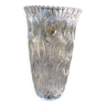 Vase ciselé texturé en verre épais, 30 cm ht vintage 1960
