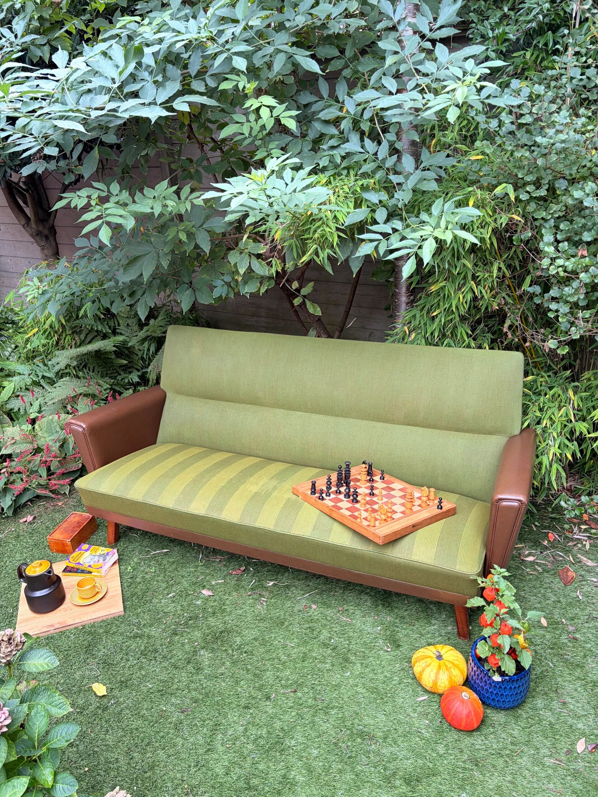 Vintage 1950s/60s 2/3-seater sofa