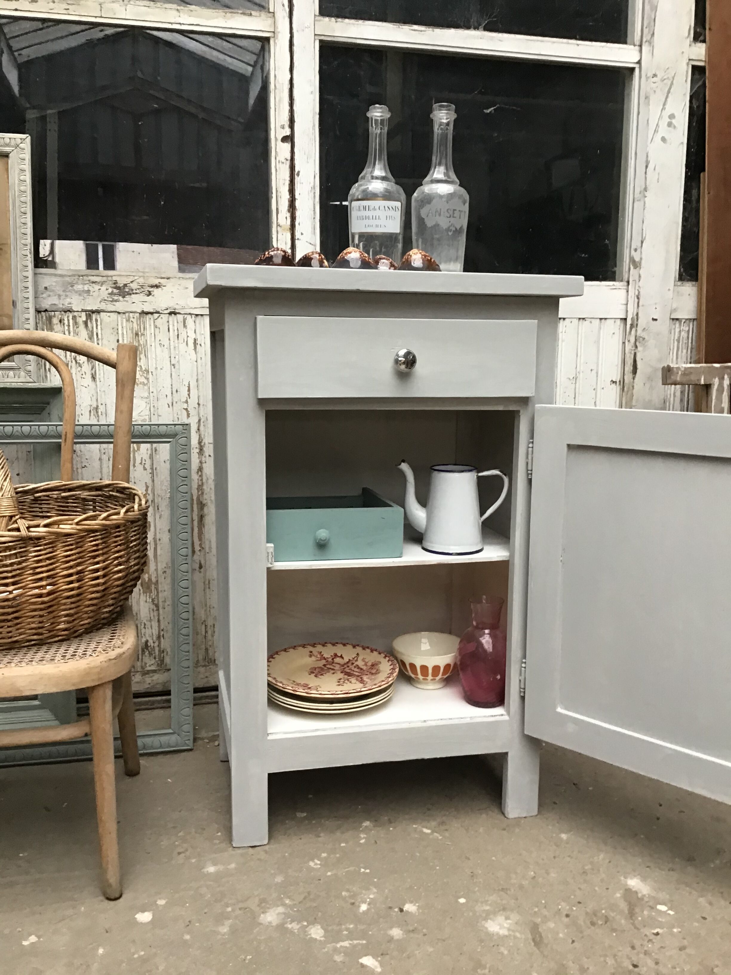 Vintage parisian buffet