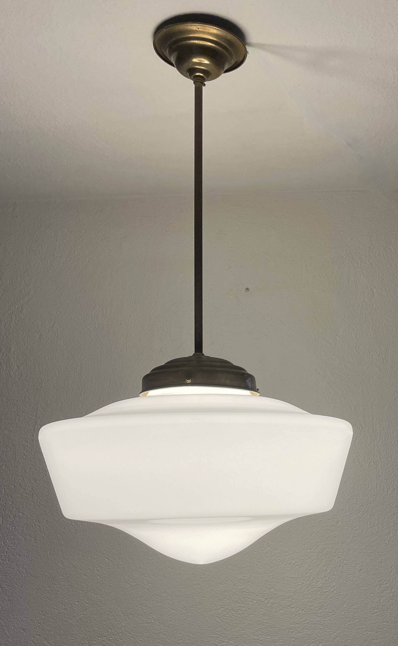 Furillo, white opal pendant lamp by Gispen