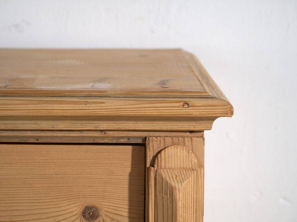 Central European high chest of drawers with four washed pine drawers – Central Europe, around 1900