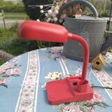 Articulated desk lamp