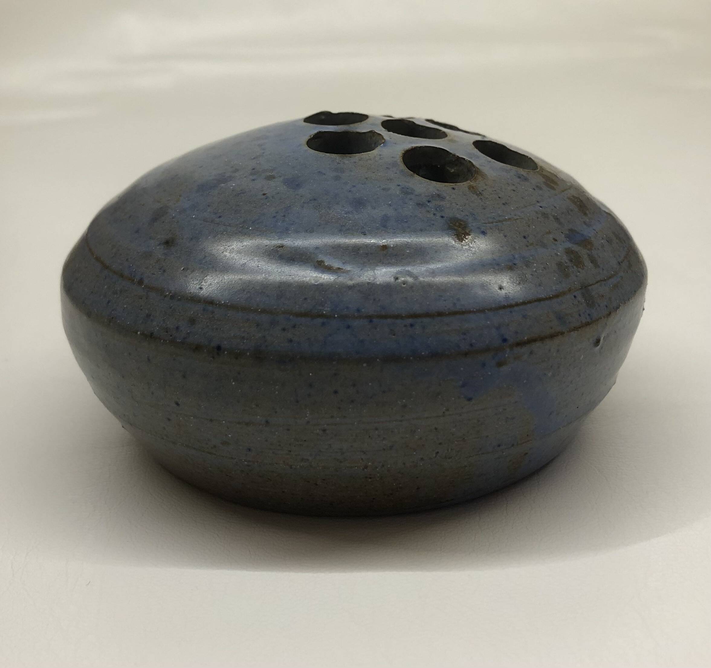 Rhoda Giethoorn ceramic flower vase