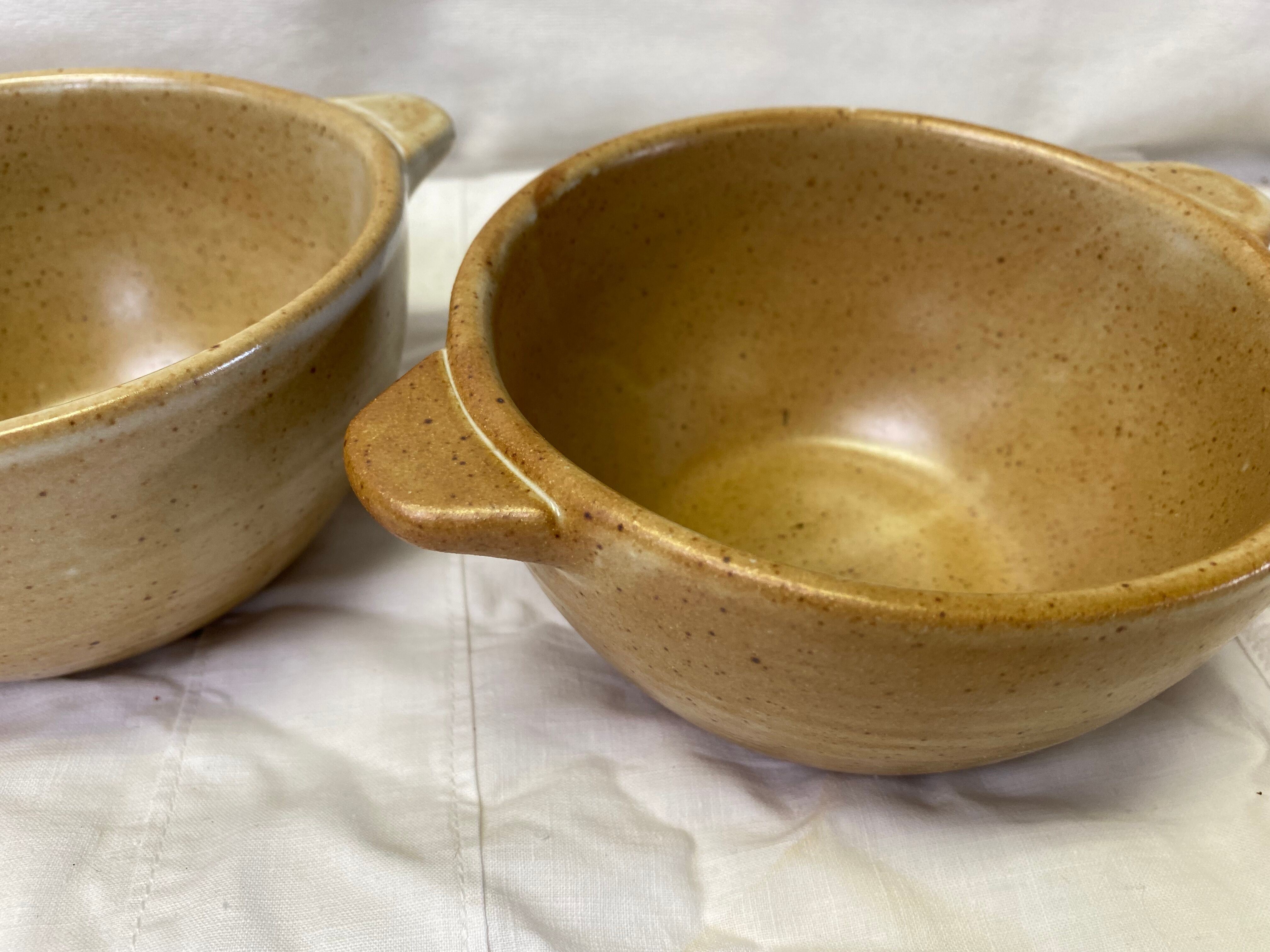 Set of 3 stoneware bowls