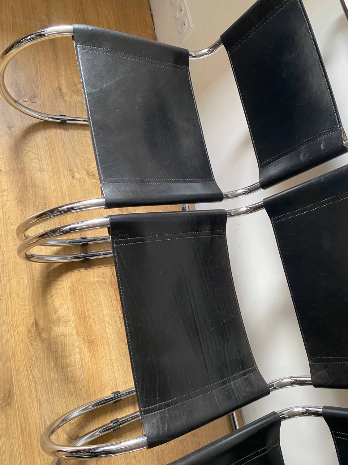 4 MR Mies van der Rohe chairs