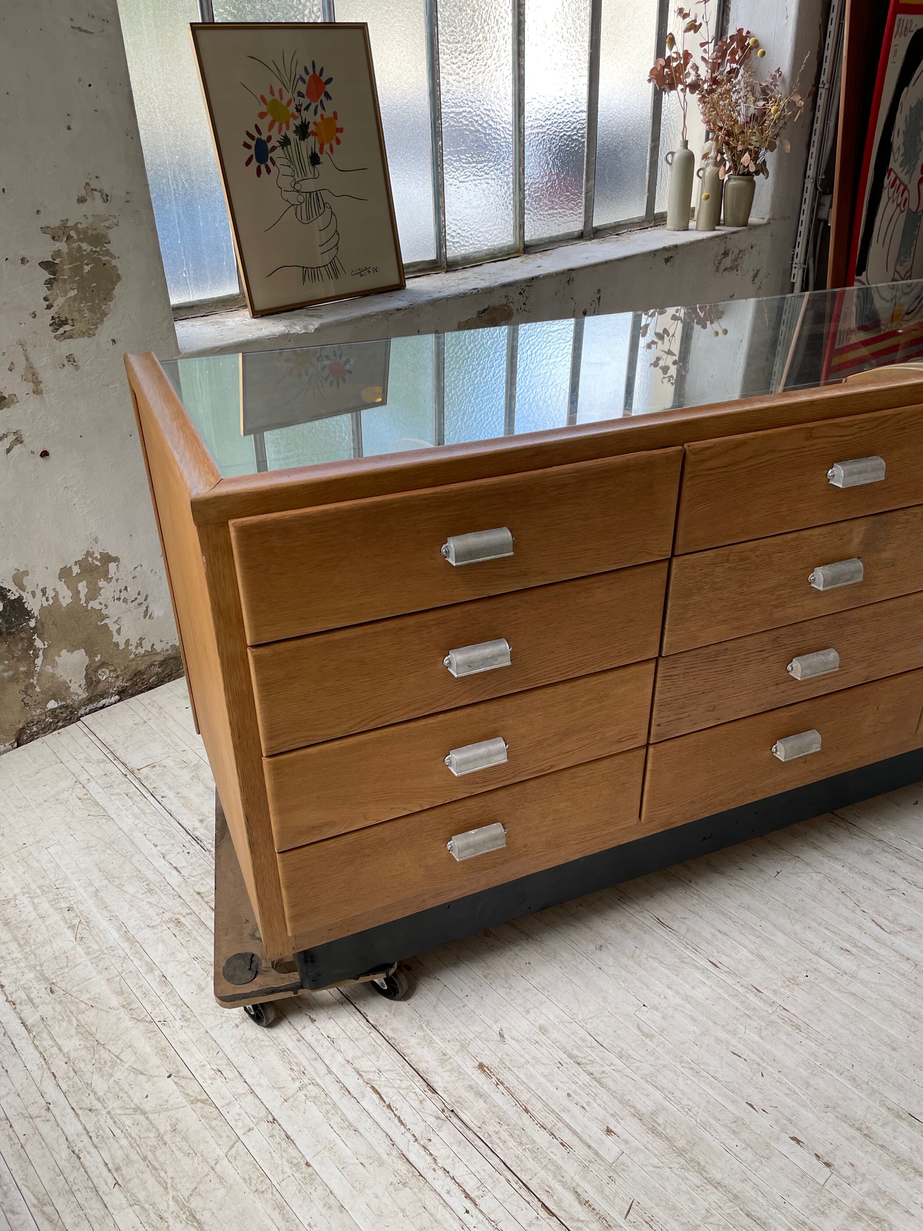 Glass trading post 50s