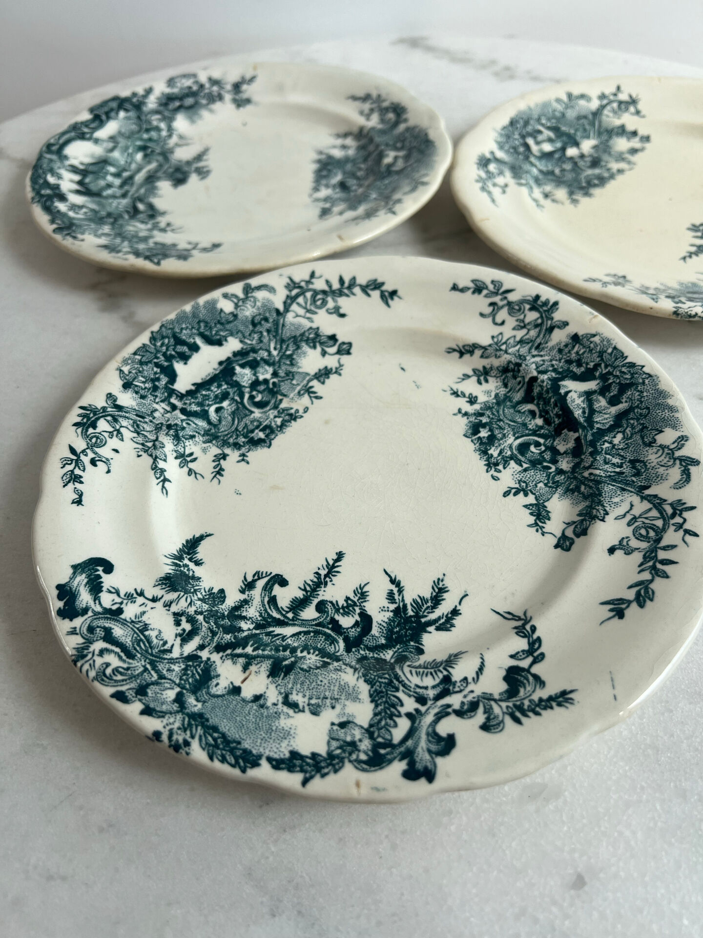 Set of 3 dessert plates in ironstone 20cm