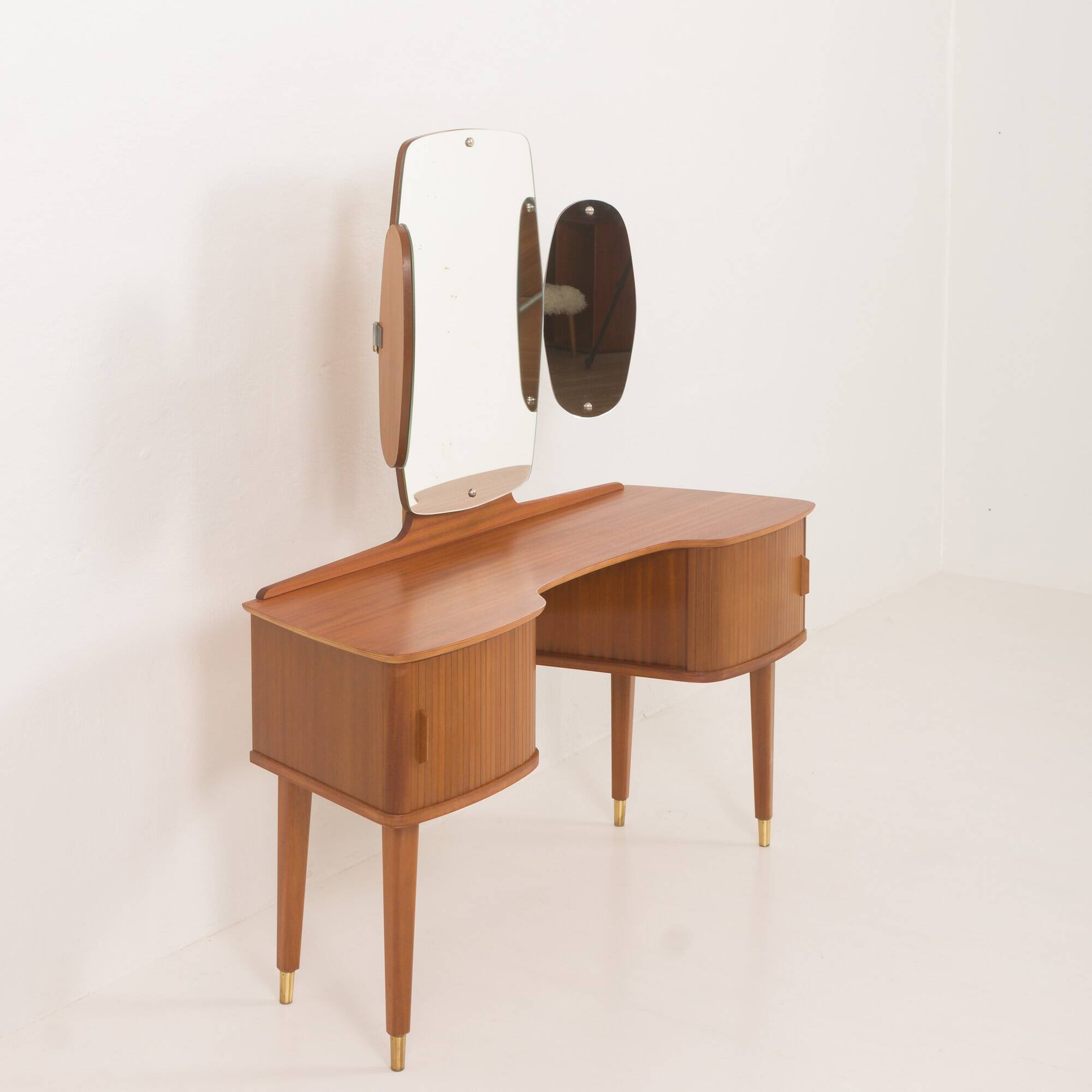 Scandinavian dressing table by Viken Mobelfabrik, attributed to Fredrik Kayser, Norway, 1957