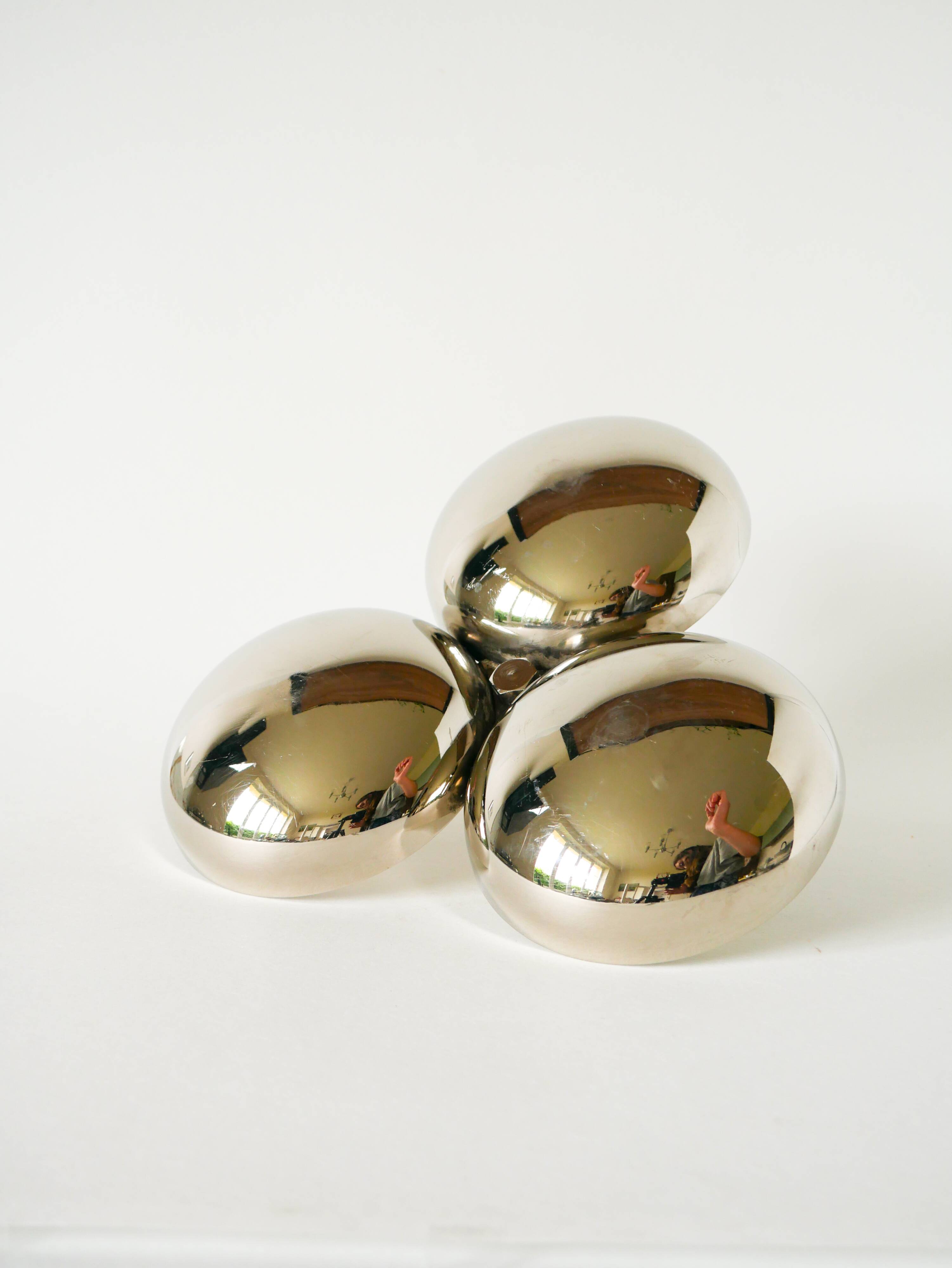 Triple silver-plated metal pocket emptier, Pinecone model, 1950 - 23 X 11 cm