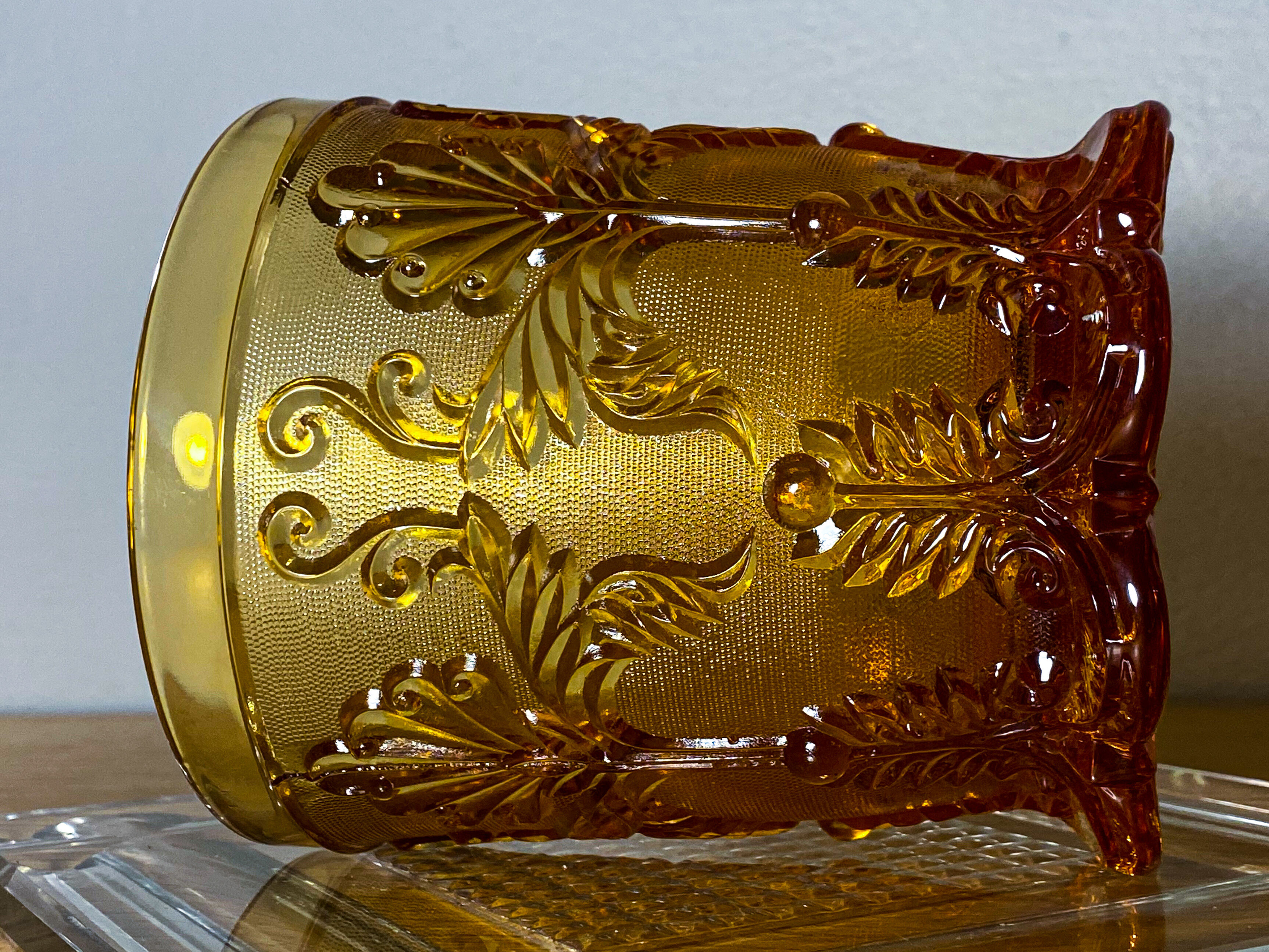 Vase Saint Louis Creusot M.Sablée Rocaille