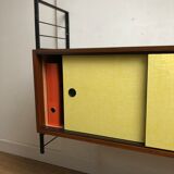 Wall-mounted sideboard