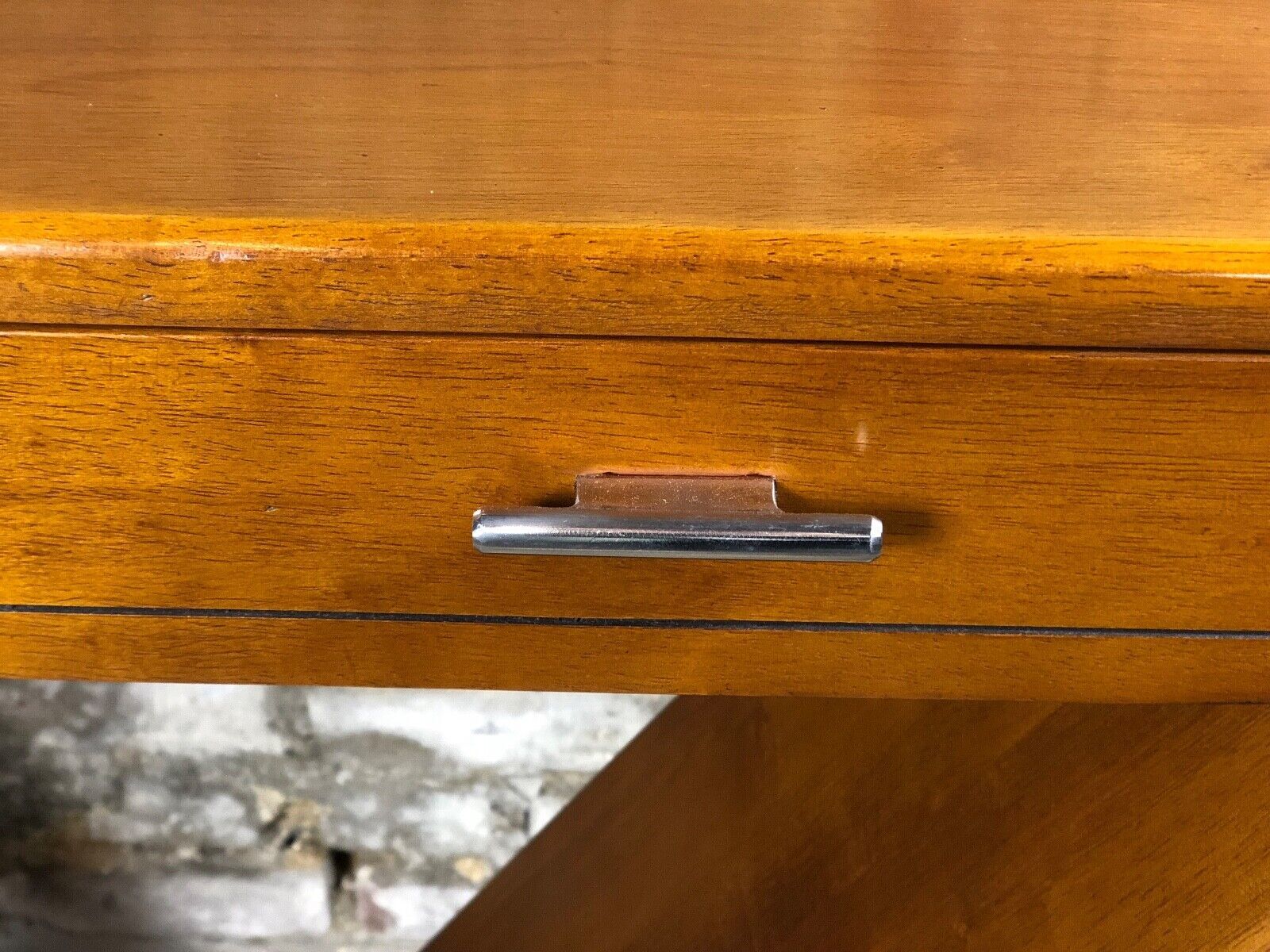 Art deco style console with 2 drawers