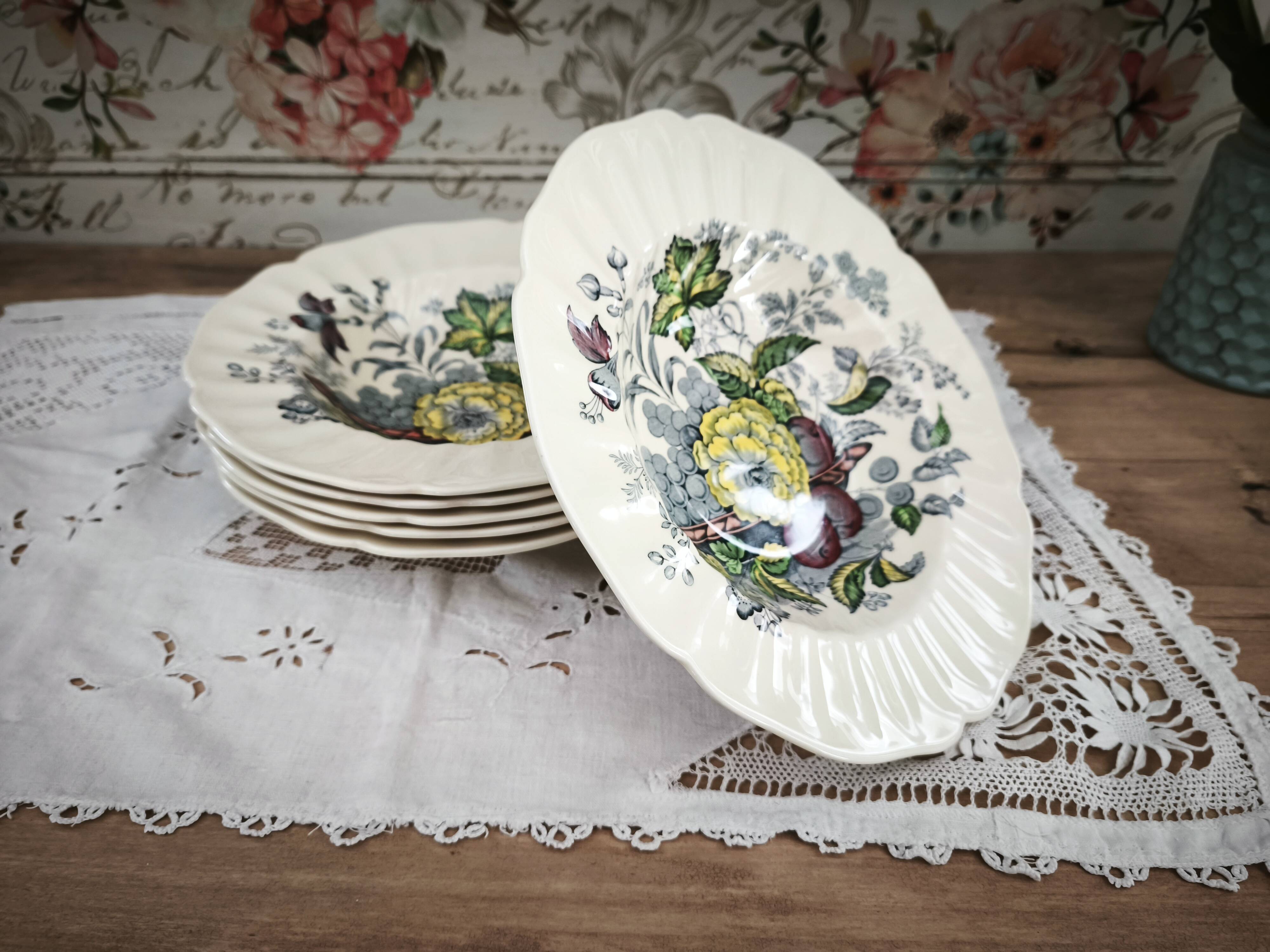 Set of 6 Royal Doulton deep plates in the Kirkwood pattern.