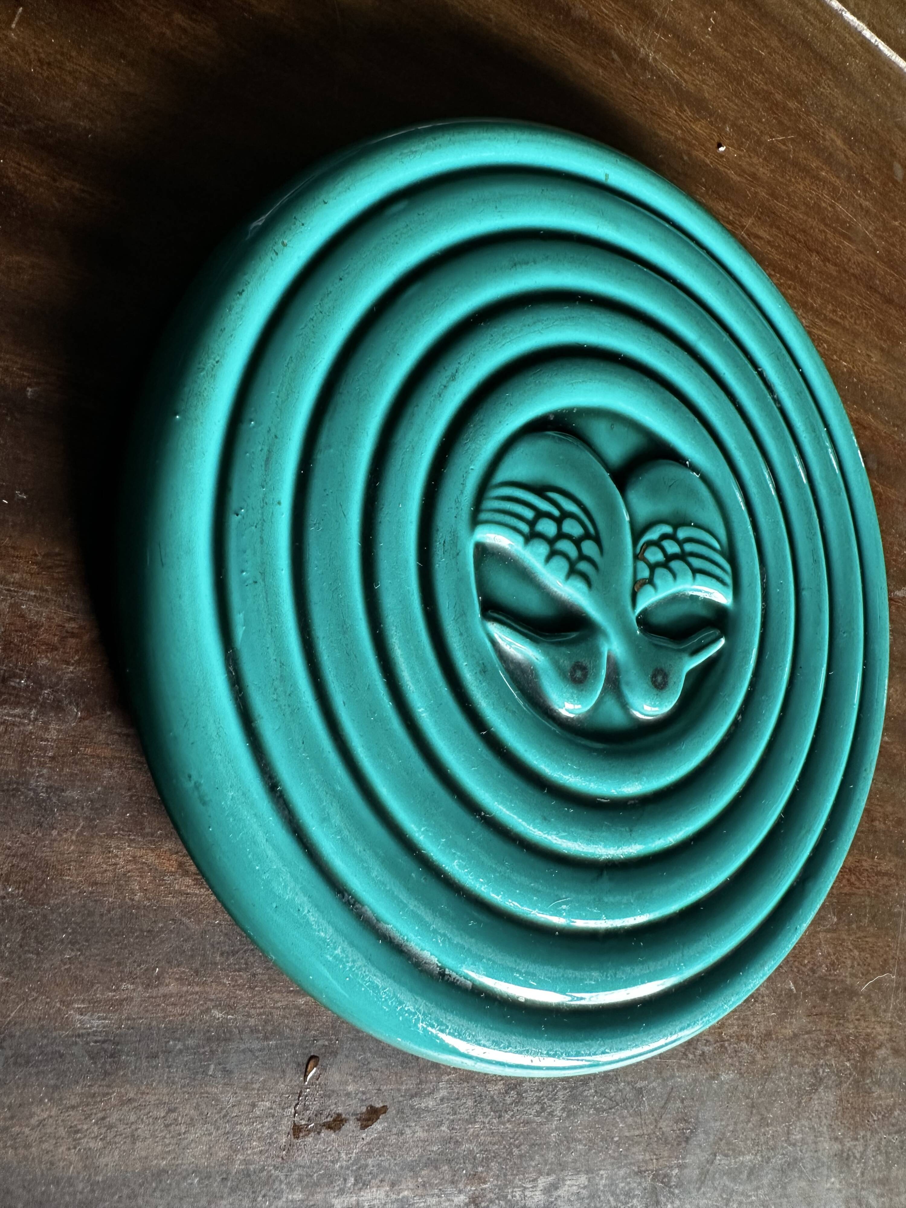 Art Deco trivet in green glazed earthenware - Saint Clément
