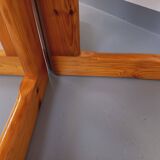 Vintage round pine table from the 60s and 70s with extensions