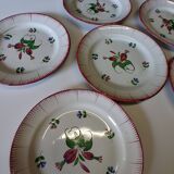 6 antique flat plates in earthenware in good condition.