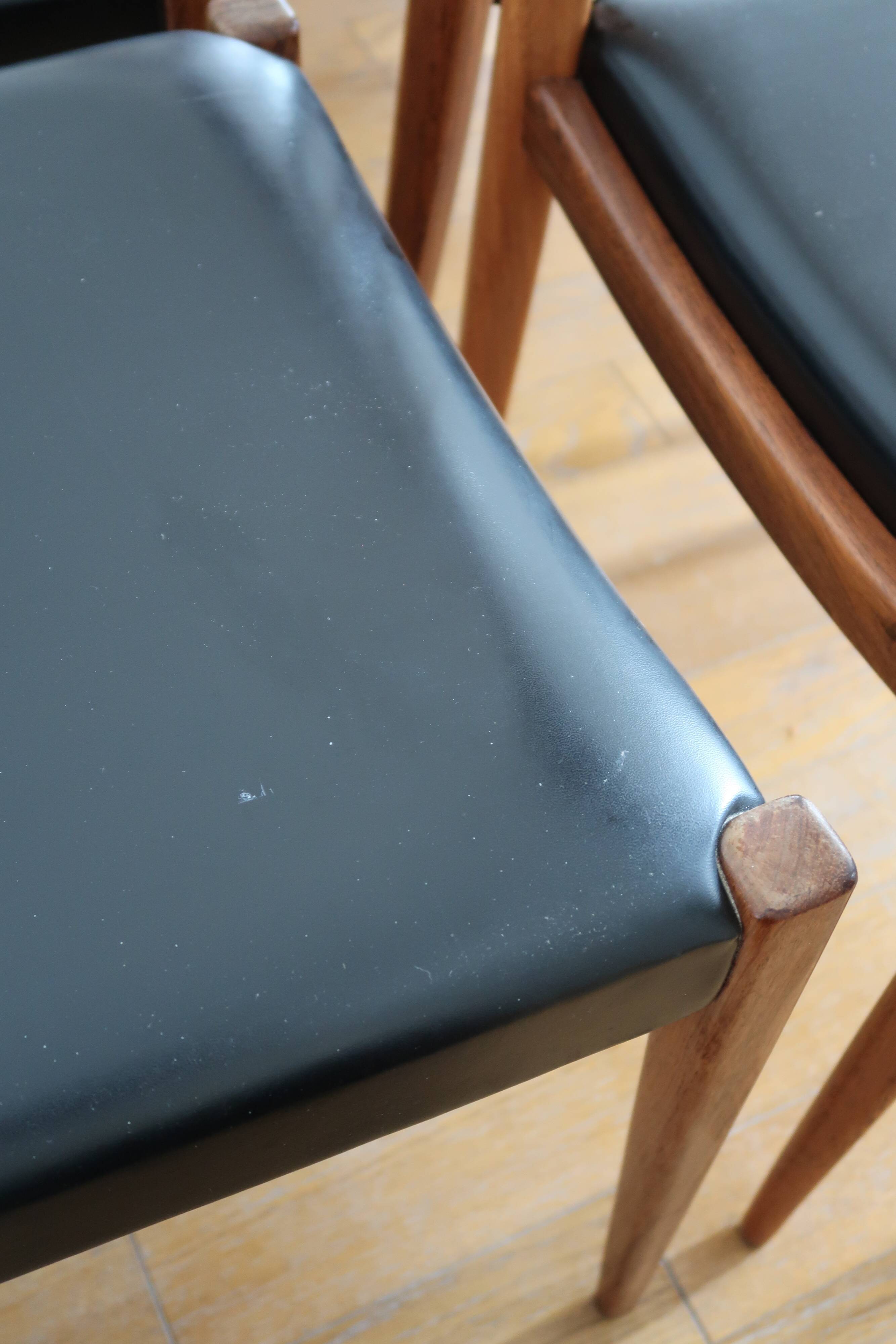 Lot de 8 chaises scandinaves palissandre skaï