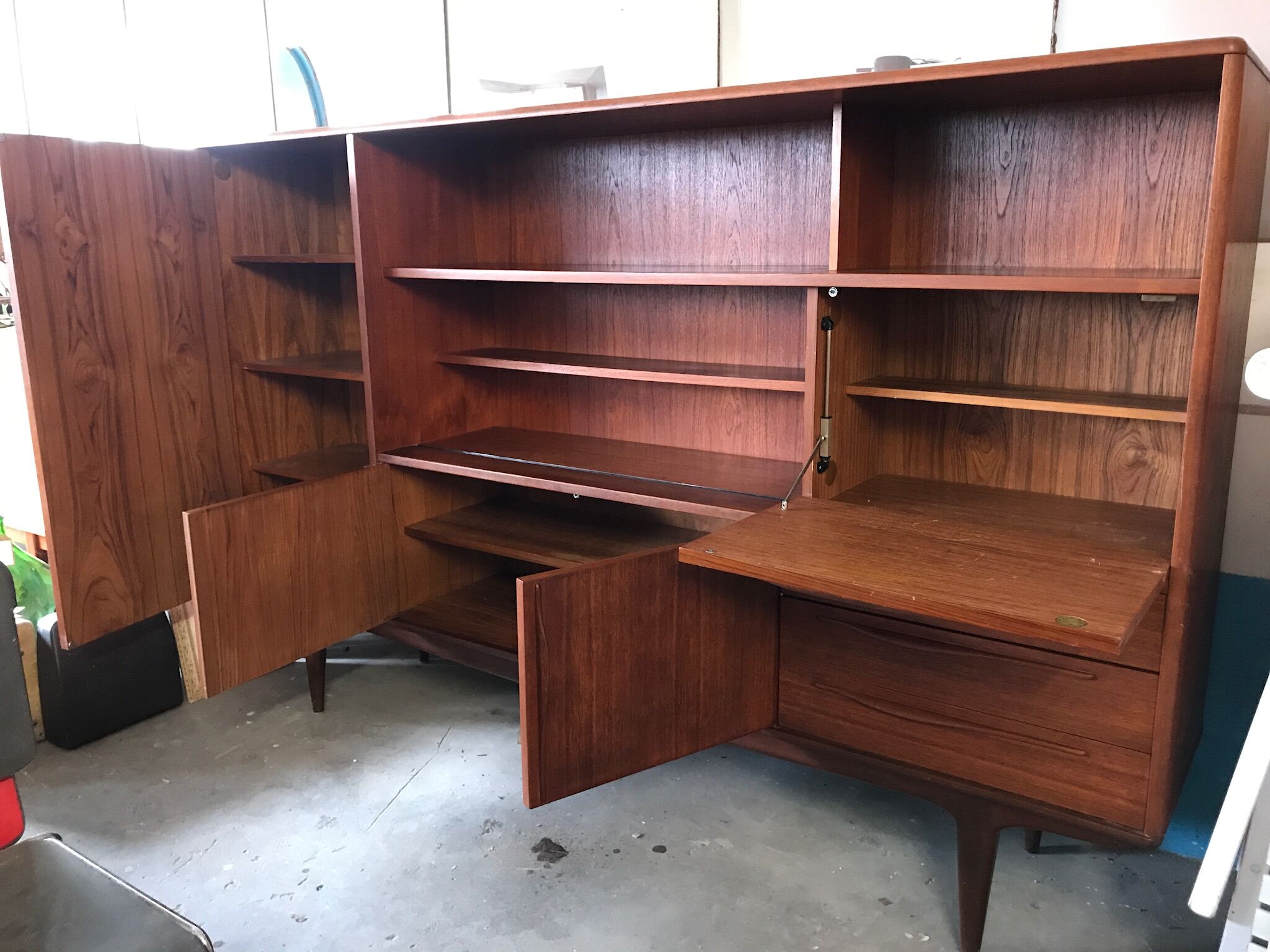 Enfilade vintage en teck scandinave
