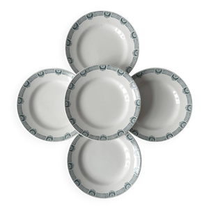 5 assiettes en terre