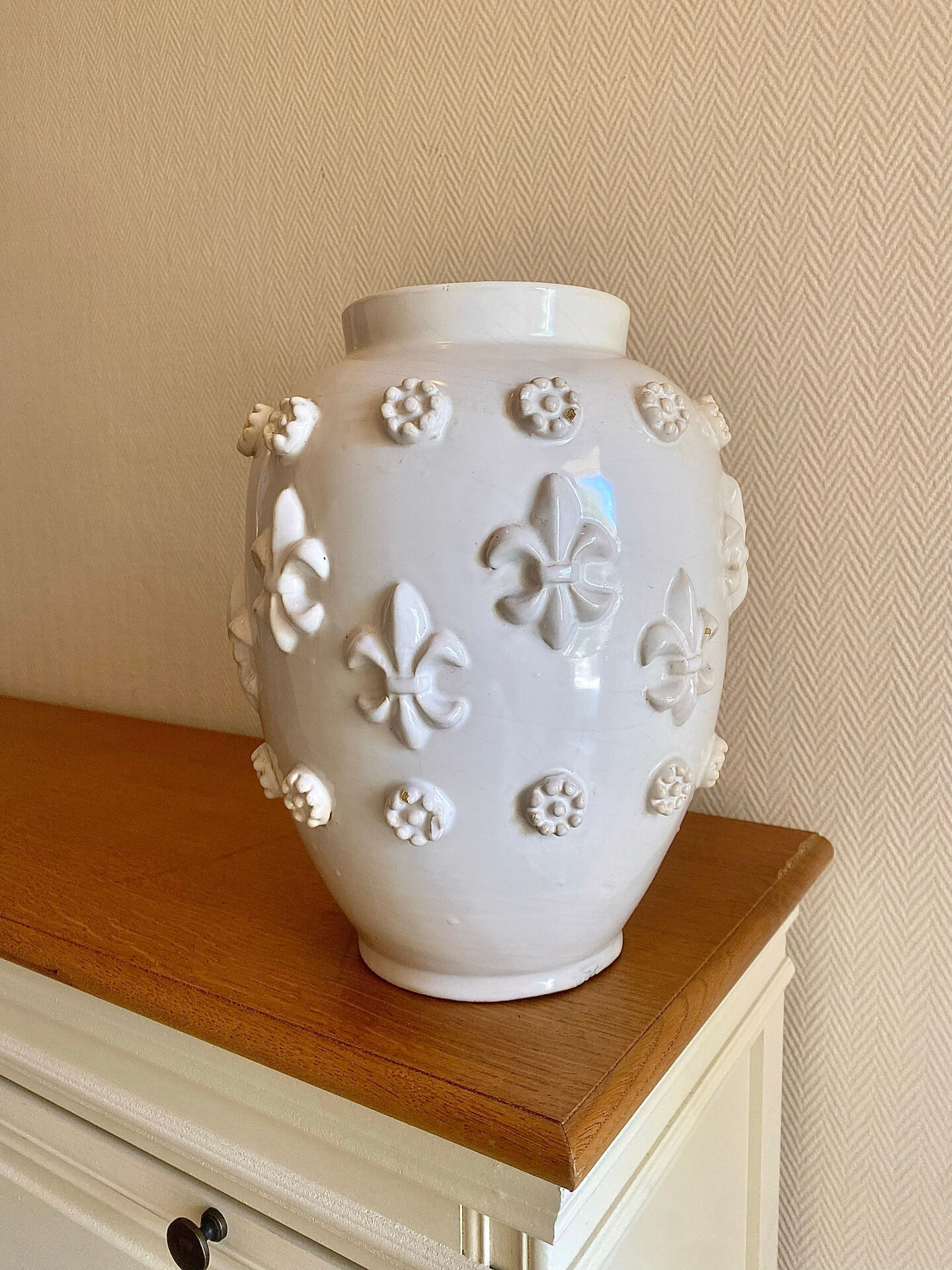 Large vase signed Emile Tessier with a lily flower design.