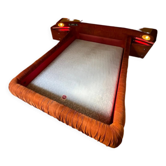 Leather bed with radio and red white lights
