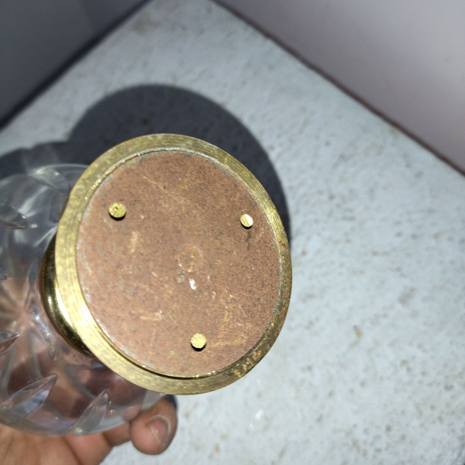 Cut glass stair ball