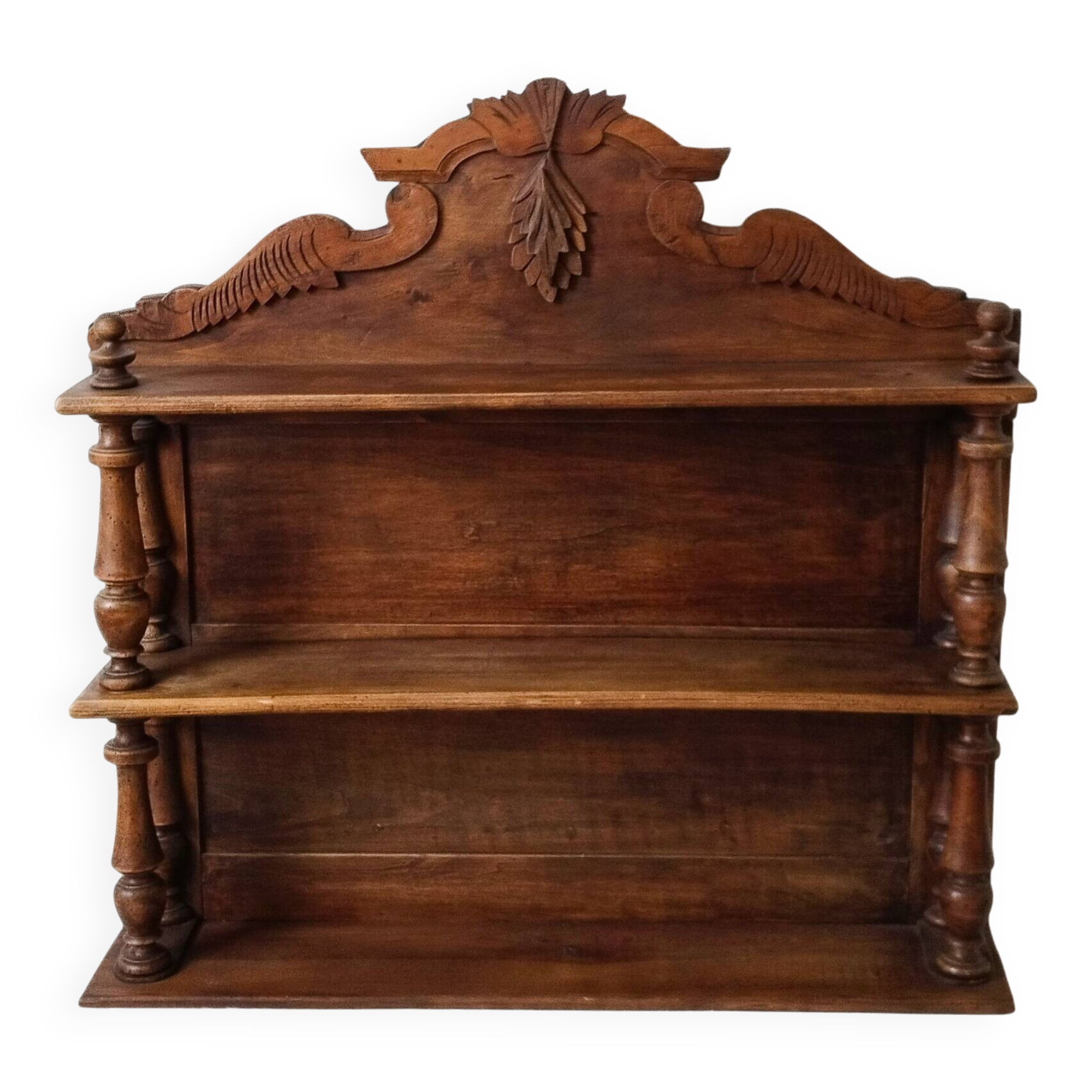 Etagère vaisselier en bois ciré , Saint Hubert