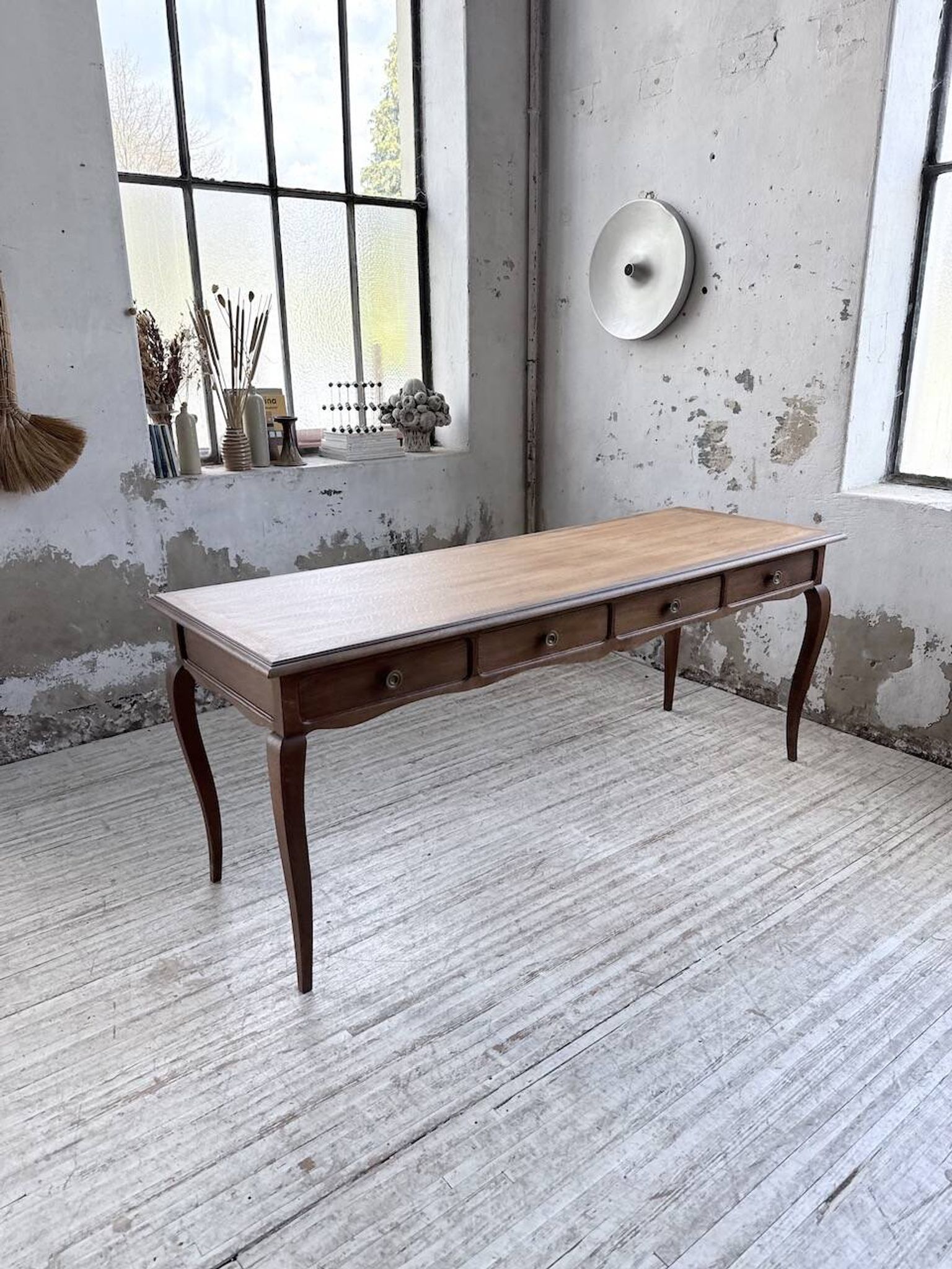 Oak console table from the 1960s.