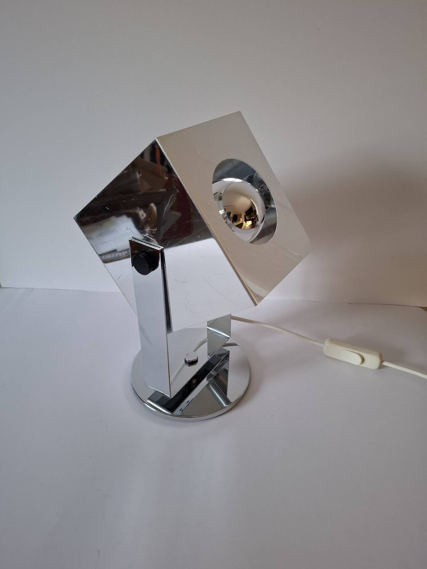 Lampe métal chromé 70's