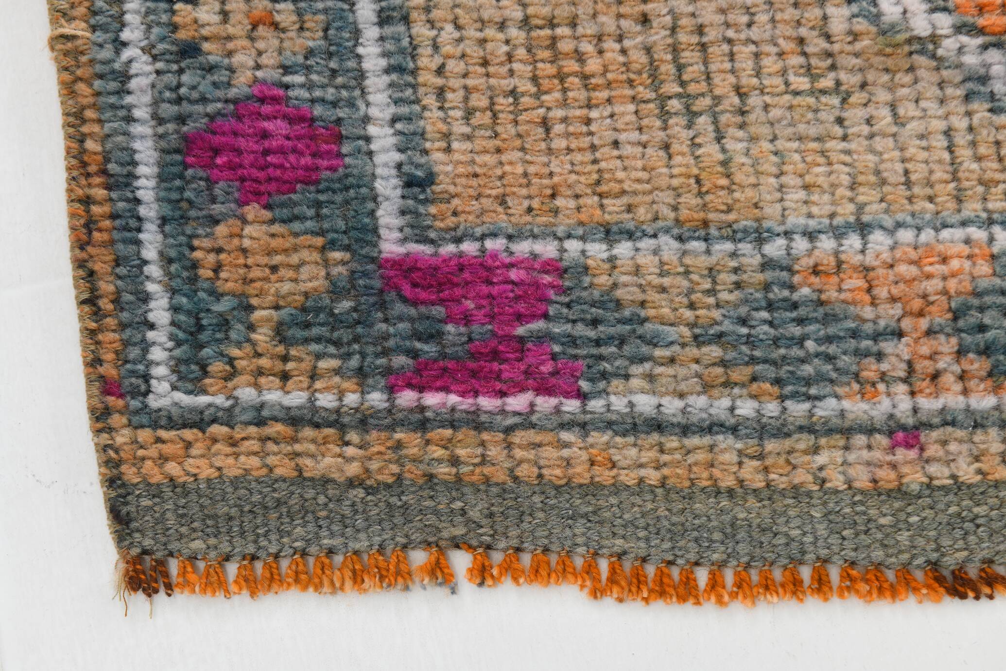 Fuchsia Vintage Oushak Runner Rug, Turkish Wool Hallway Carpet, 86x341 Cm