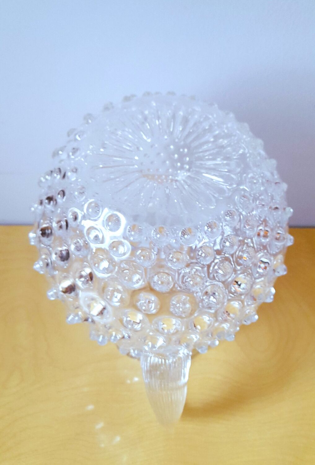 Bohemian crystal carafe with diamond tips