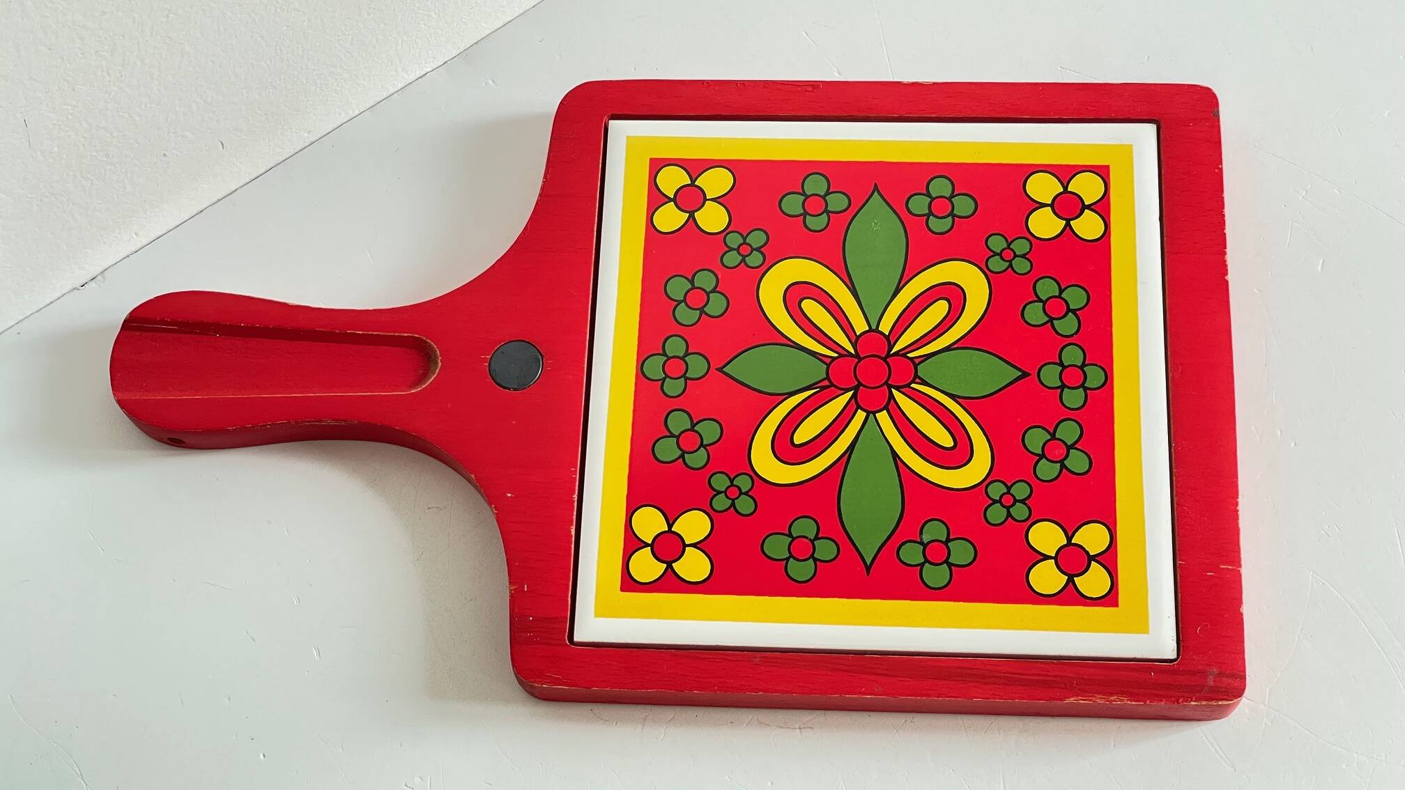 Vintage Red Plate Mat