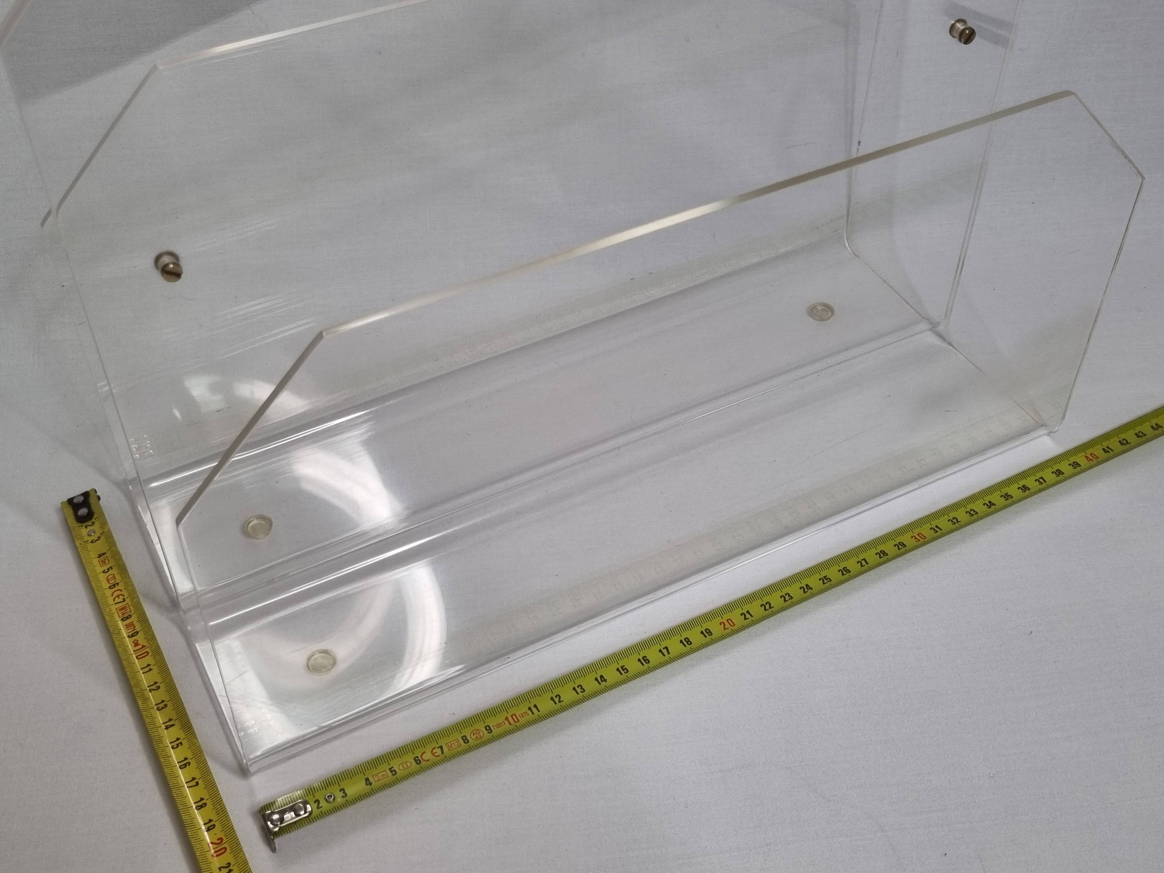 Vintage transparent plexiglass magazine rack, 1970s, Hollywood Regency.