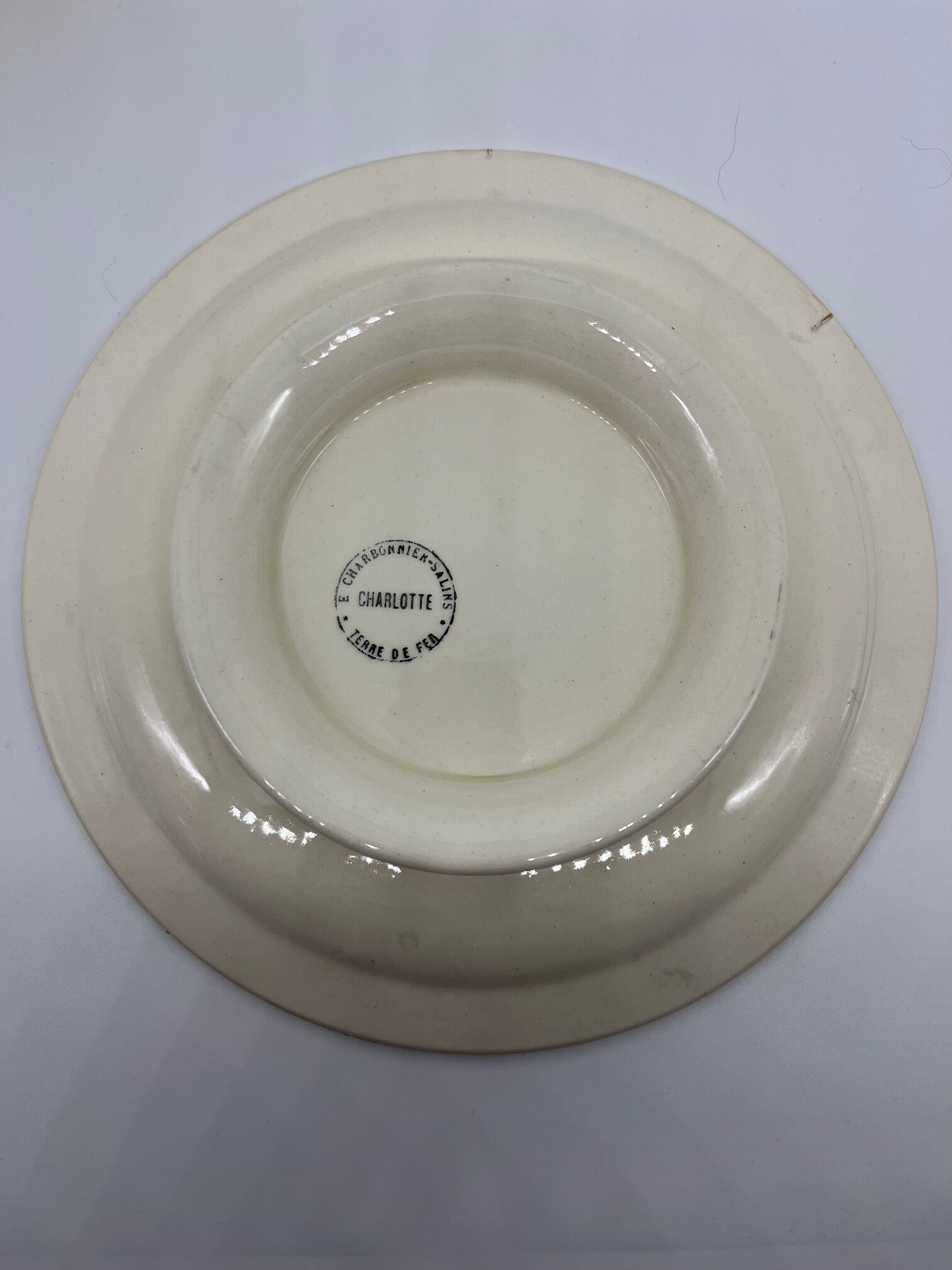 Two compotiers land of iron