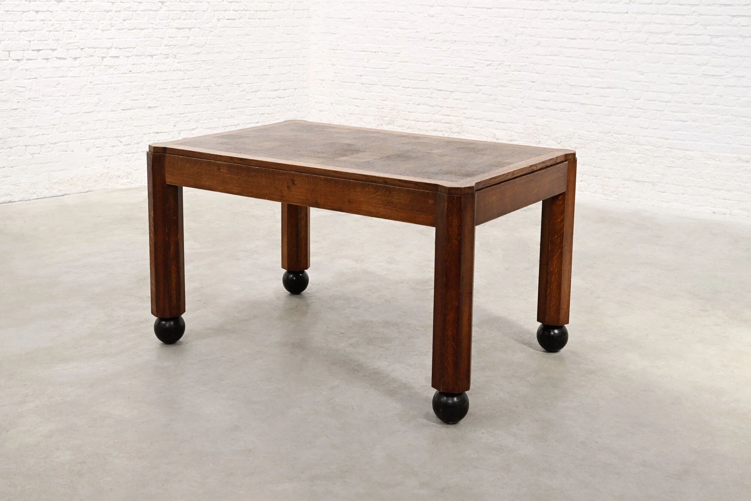 Dutch modernist Art Deco dining suite in oak, Netherlands, c. 1930
