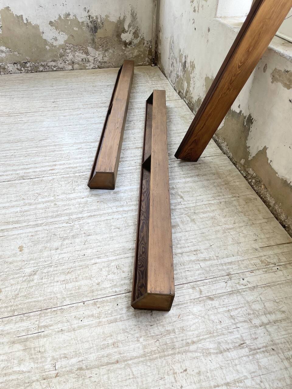 XL wooden wall storage