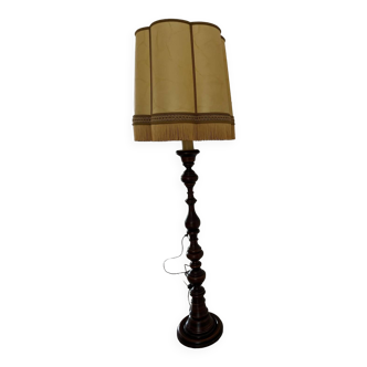 Vintage floor lamp with turned wooden base