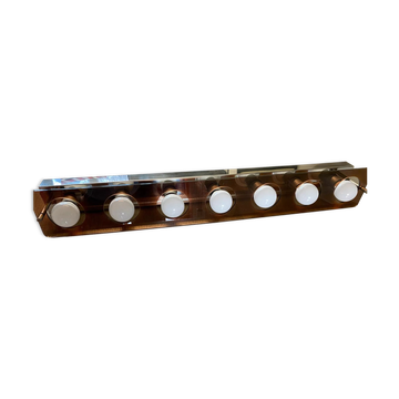 Plexiglass light ramp