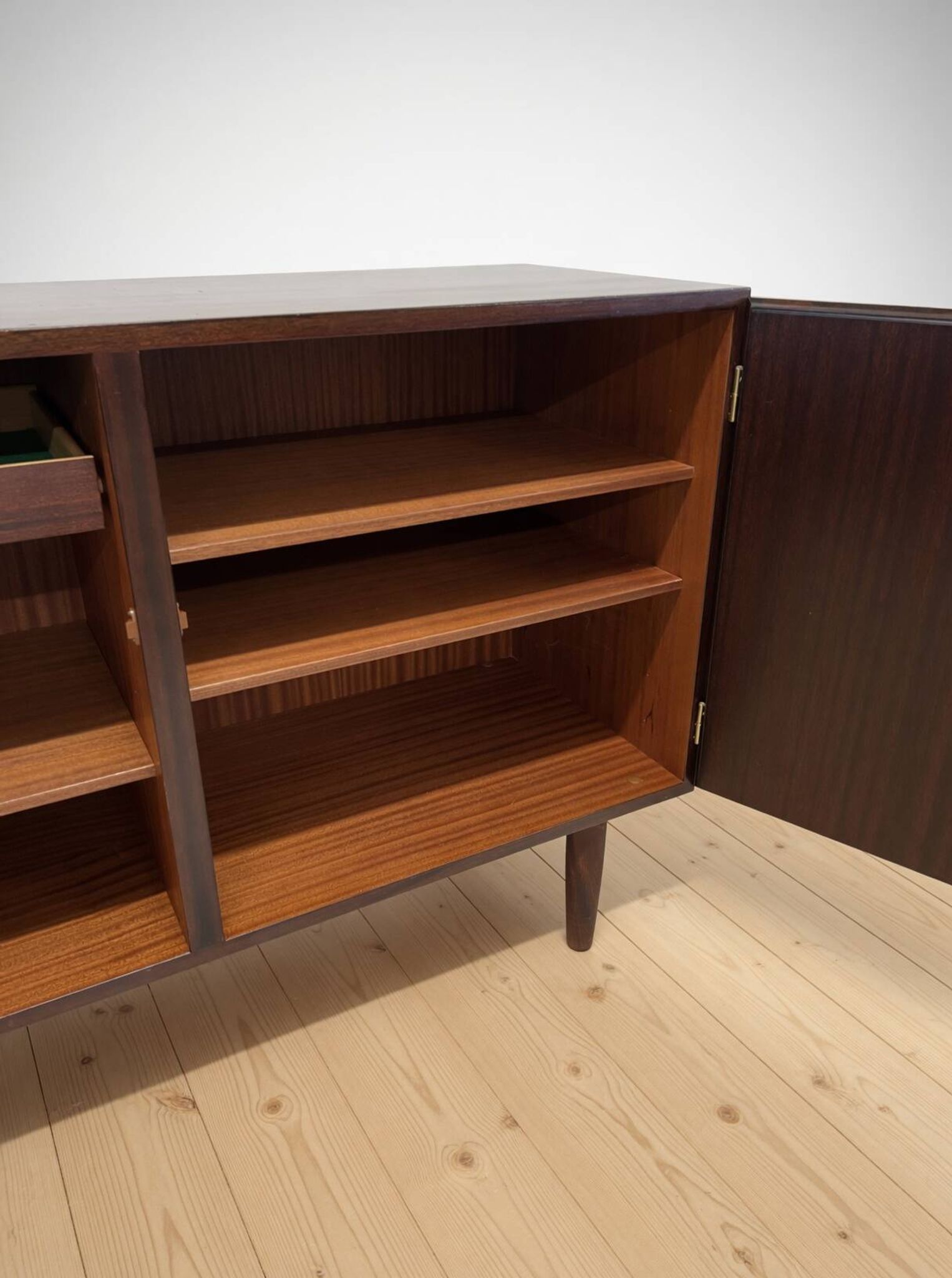 Rosewood Model 4 Cabinet by Omann Jun Mobelfabrik, 1970s