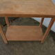 Serving table