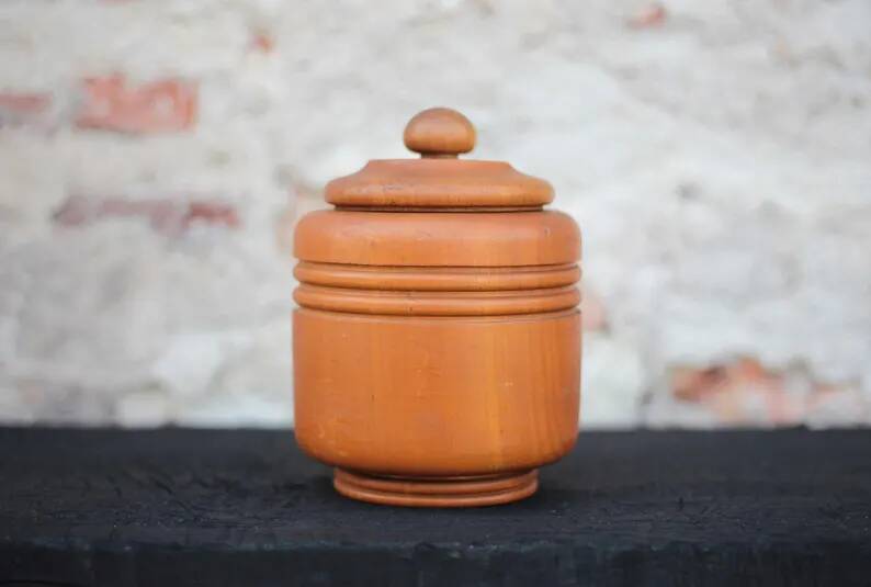 Art Deco wooden box, storage box, turned wooden pot, pot with lid, interior decoration.