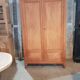 Armoire vintage
