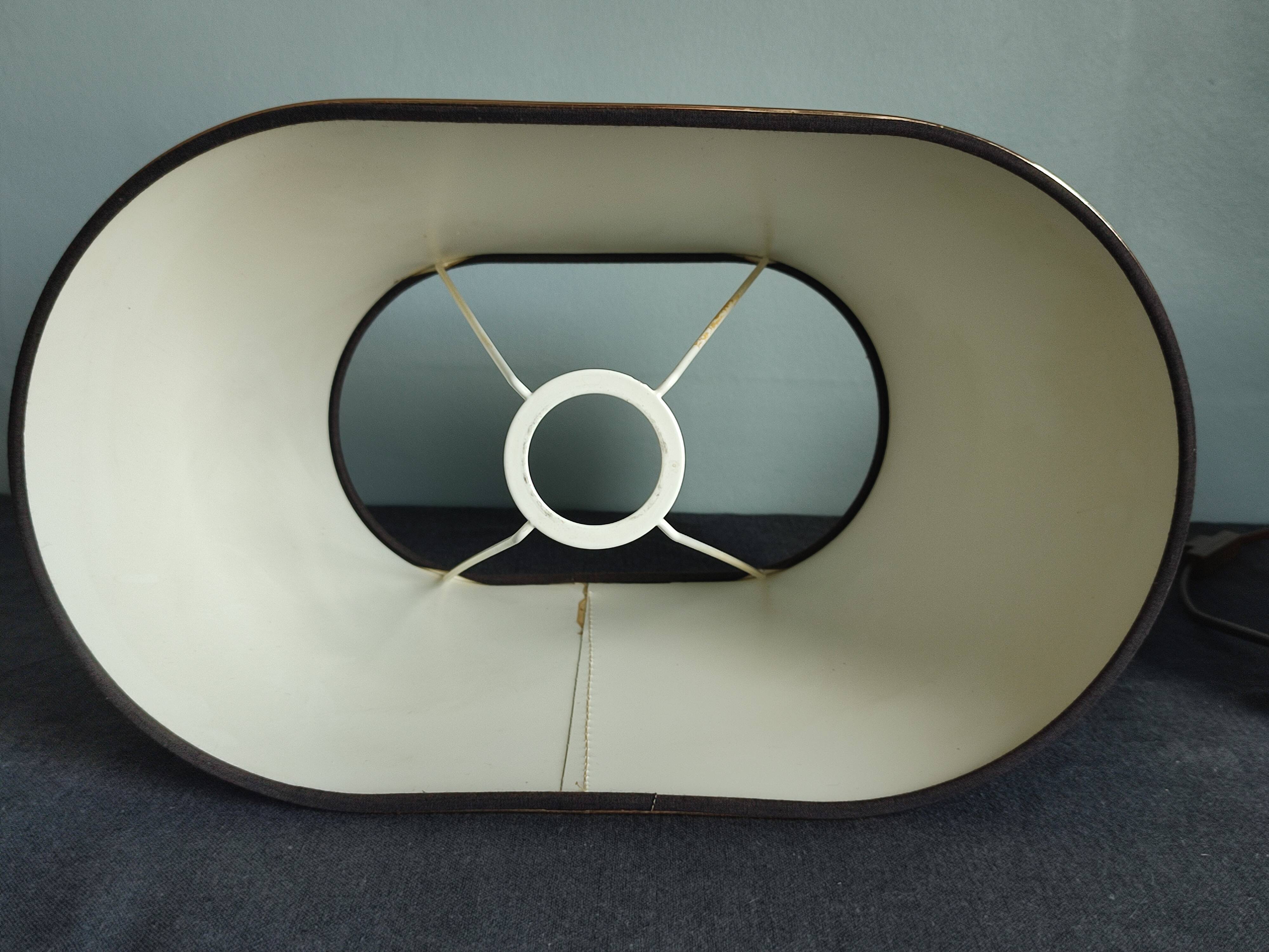 Table lamp with its vintage ceramic lampshade