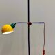 Lampadaire postmoderne en métal multicolore par Veneta Lumi, Italie des années 1980.