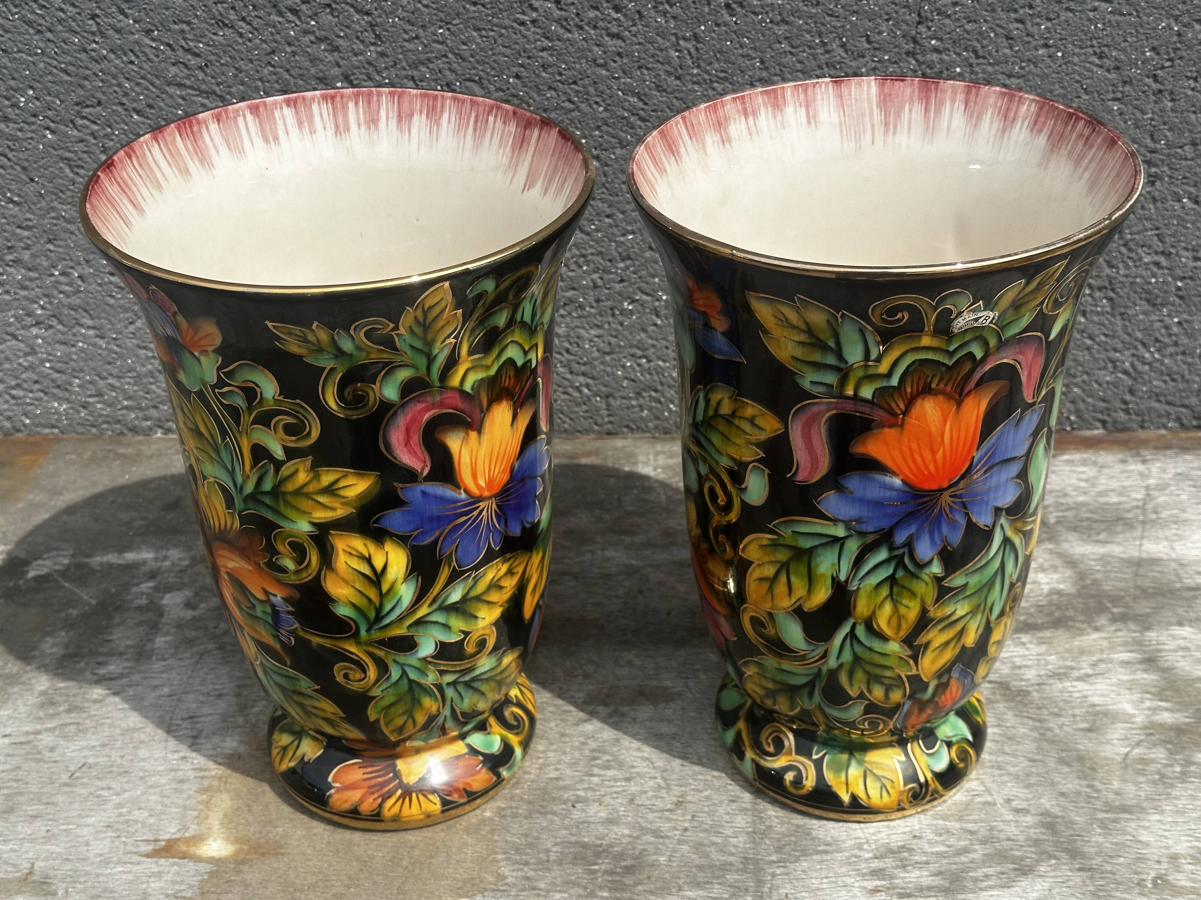 Paire de Vase en Céramique Peint Main H 31 cm signés Hubert Béquet