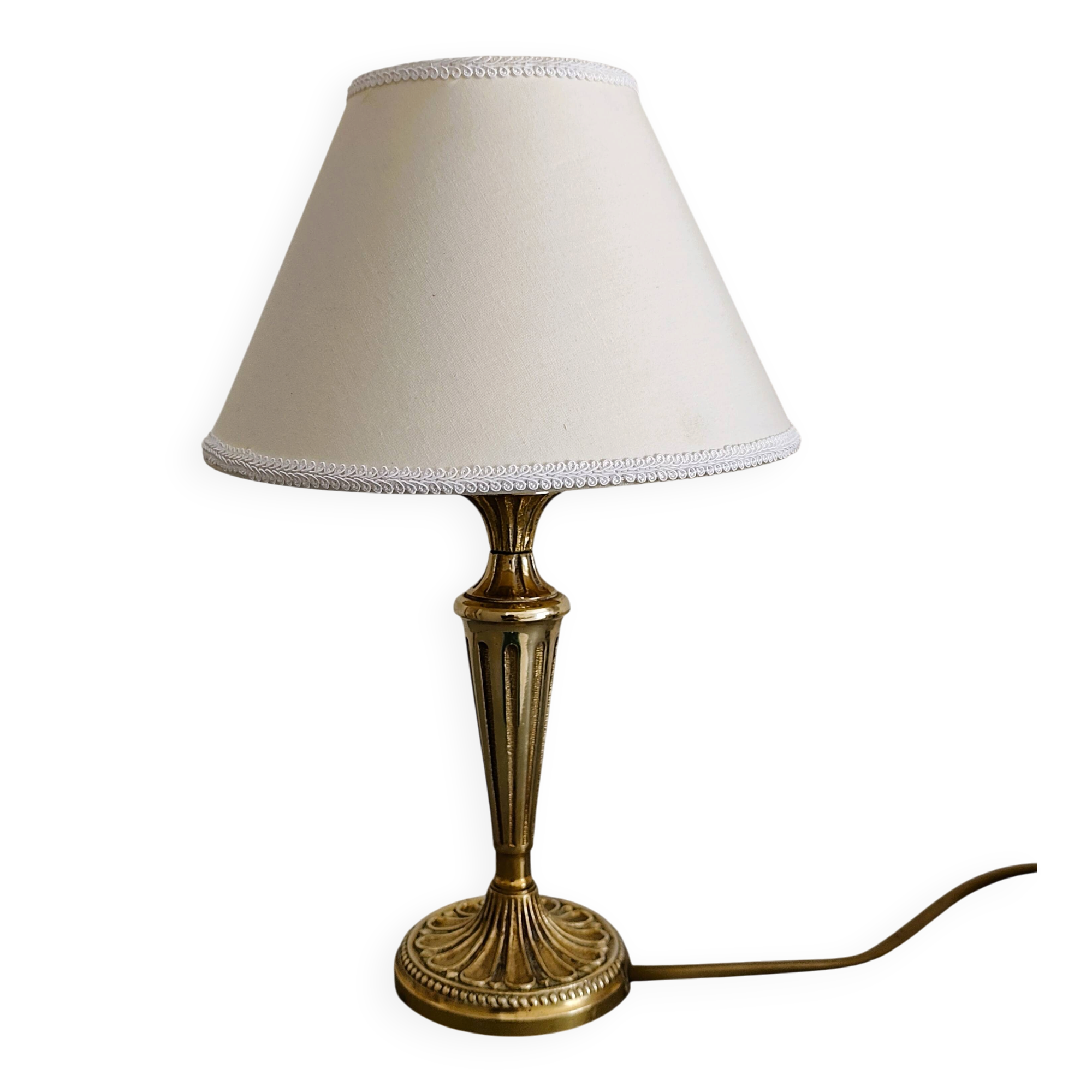 Antique bronze table lamp
